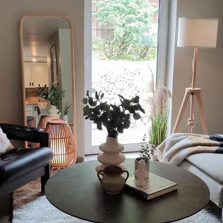 Koselig Hybel For To Med Eget Bad Og Kjokken Apartamento Kristiansand
