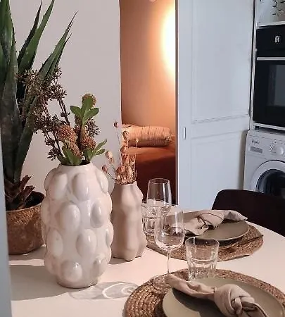 Koselig Hybel For To Med Eget Bad Og Kjokken * クリスティアンサン